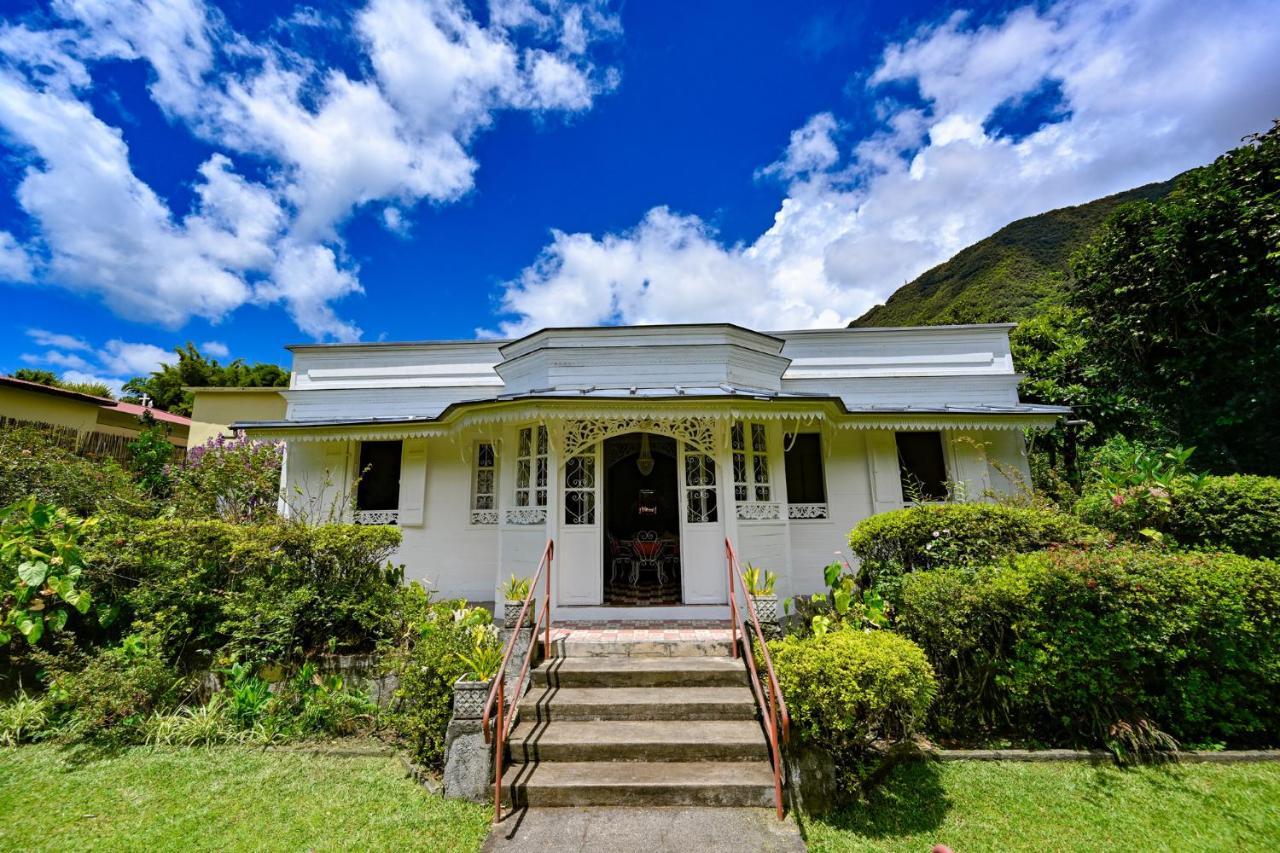La Villa Blanche, Hell-Bourg Salazie Exteriör bild